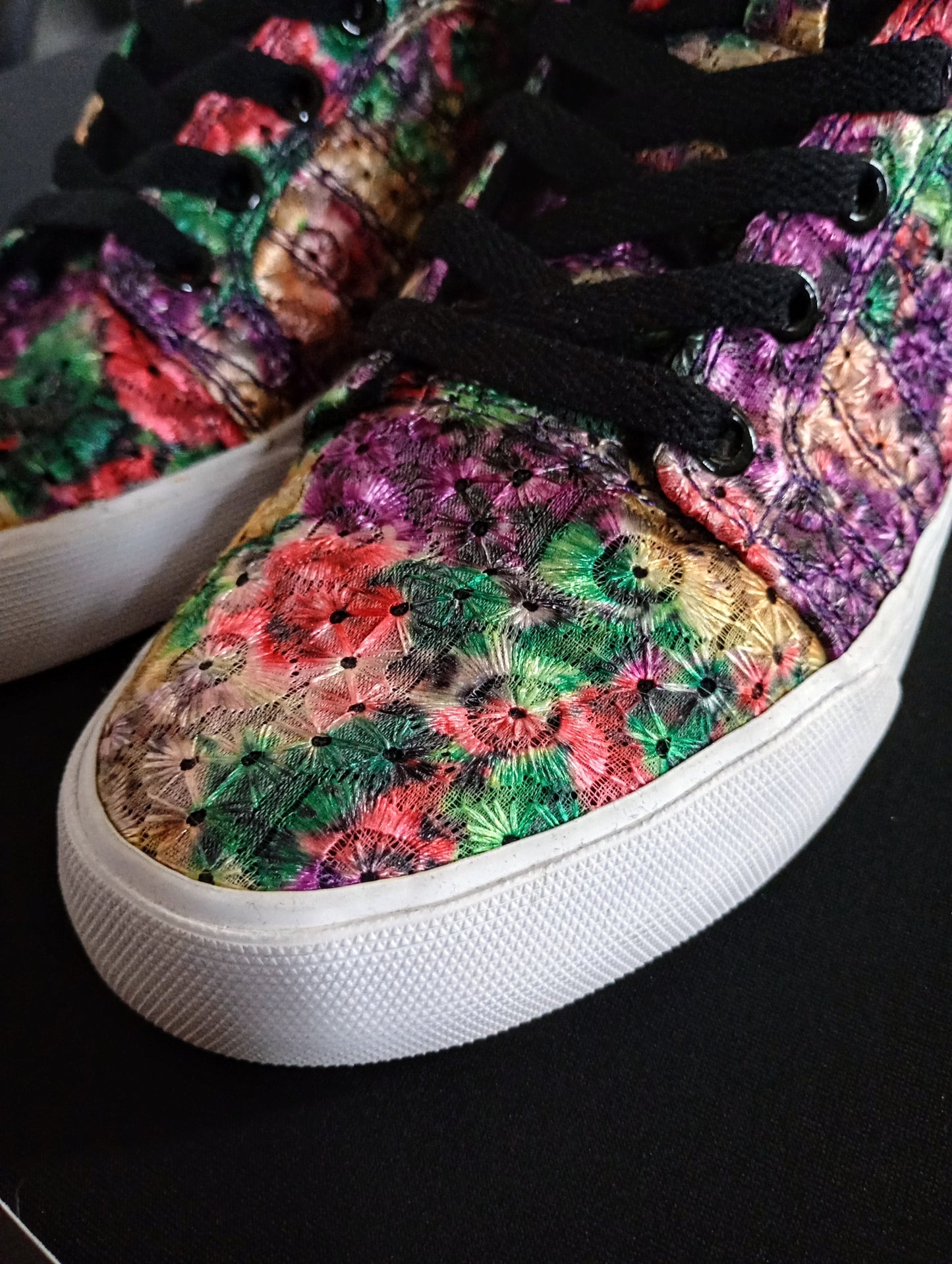 Supra OG Skytop Women's Rainbow Floral Shoes 7.5 (Pre-owned)