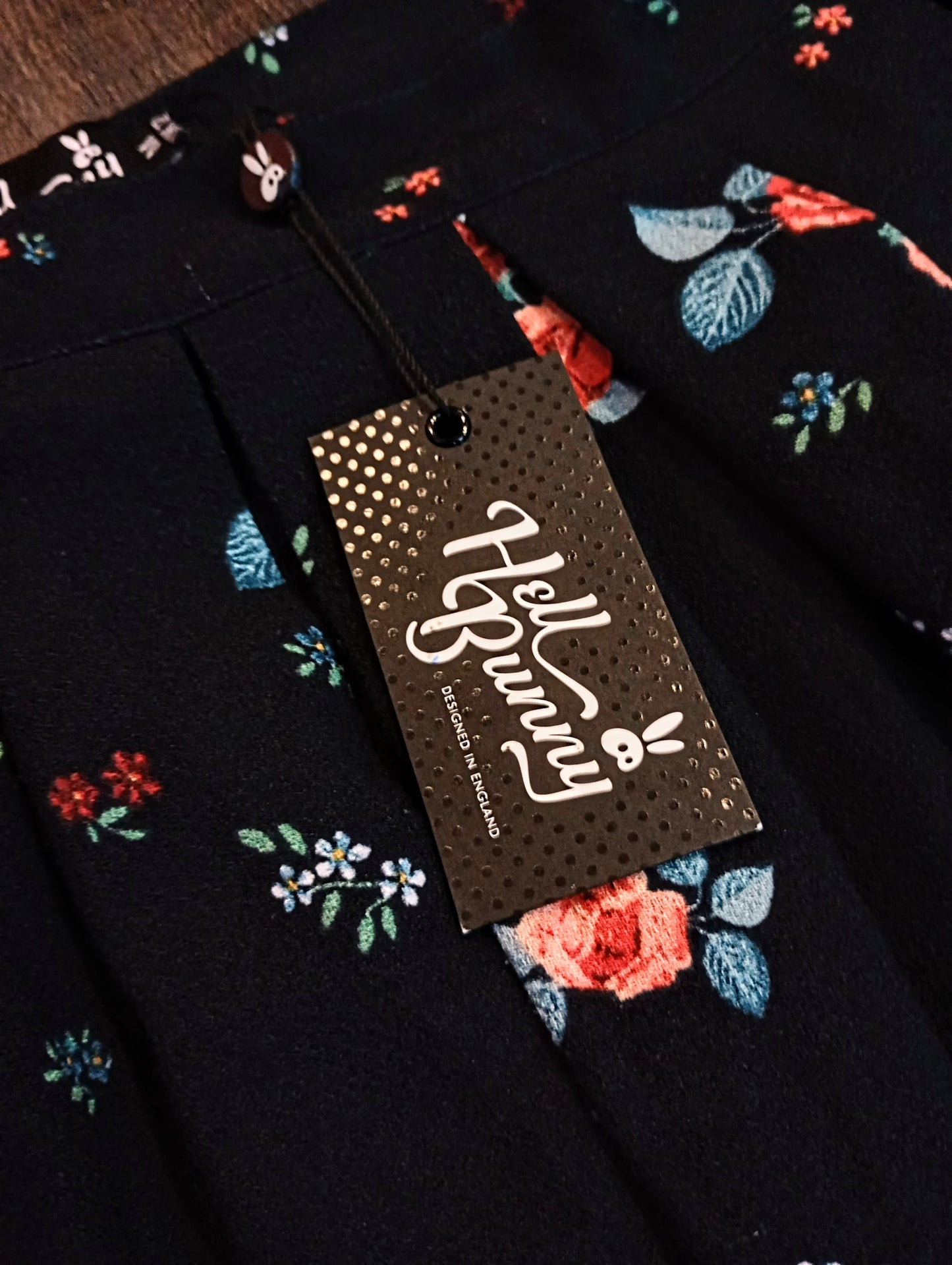Hell Bunny Vintage "Orla" Floral Skirt Women's Medium