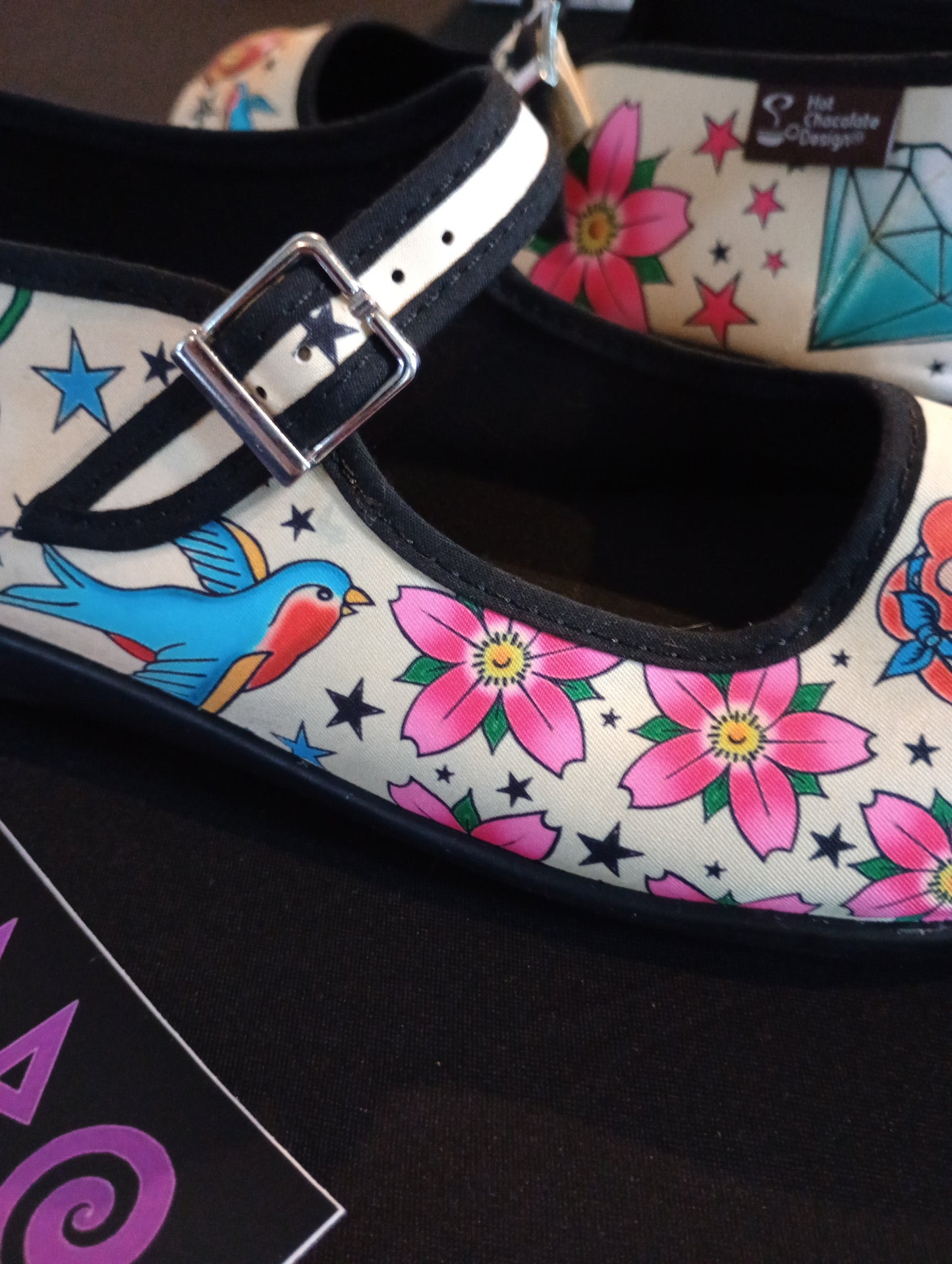 Hot Chocolate Design Chocolaticas® Tattooed Gypsy Love Women's Mary Jane Flat shoes