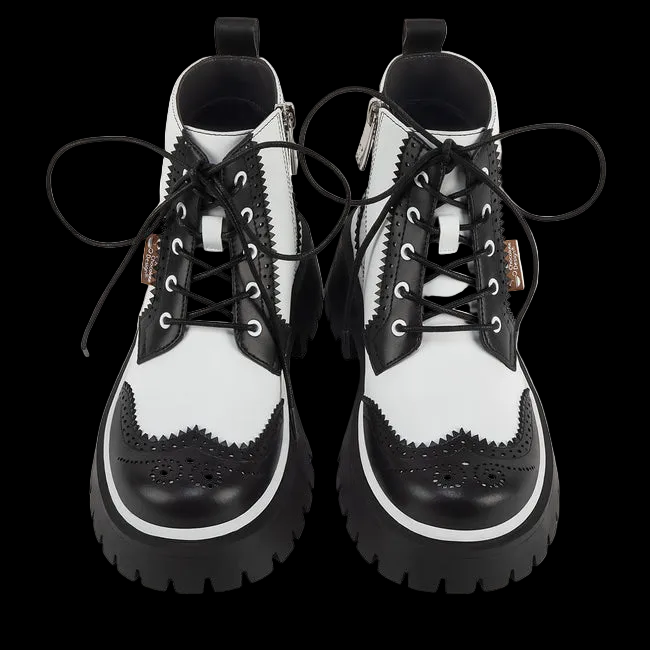 Hot Chocolate Design "Havana" White/Black Women's Boots