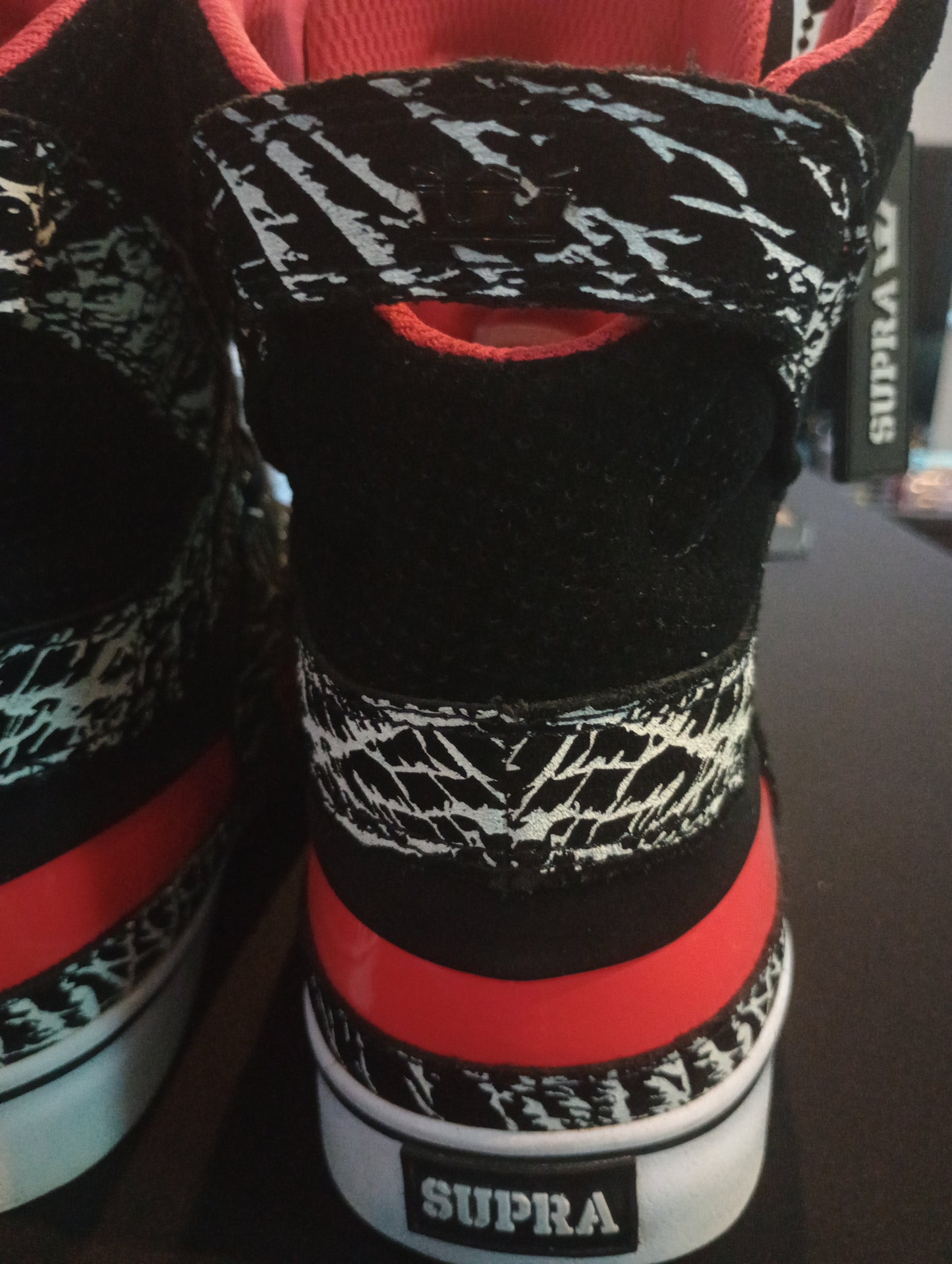 Supra SkyTop II Y2K (Pre-Owned) Zebra/Blk/Red Vtg skate shoes 12