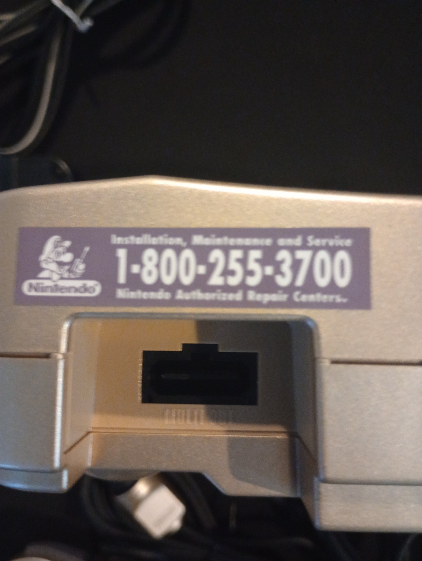 Gold Nintendo 64 "Toys R Us Exclusive" USA model w/ 2 Official Gold N64 Controllers & Dr. Mario game