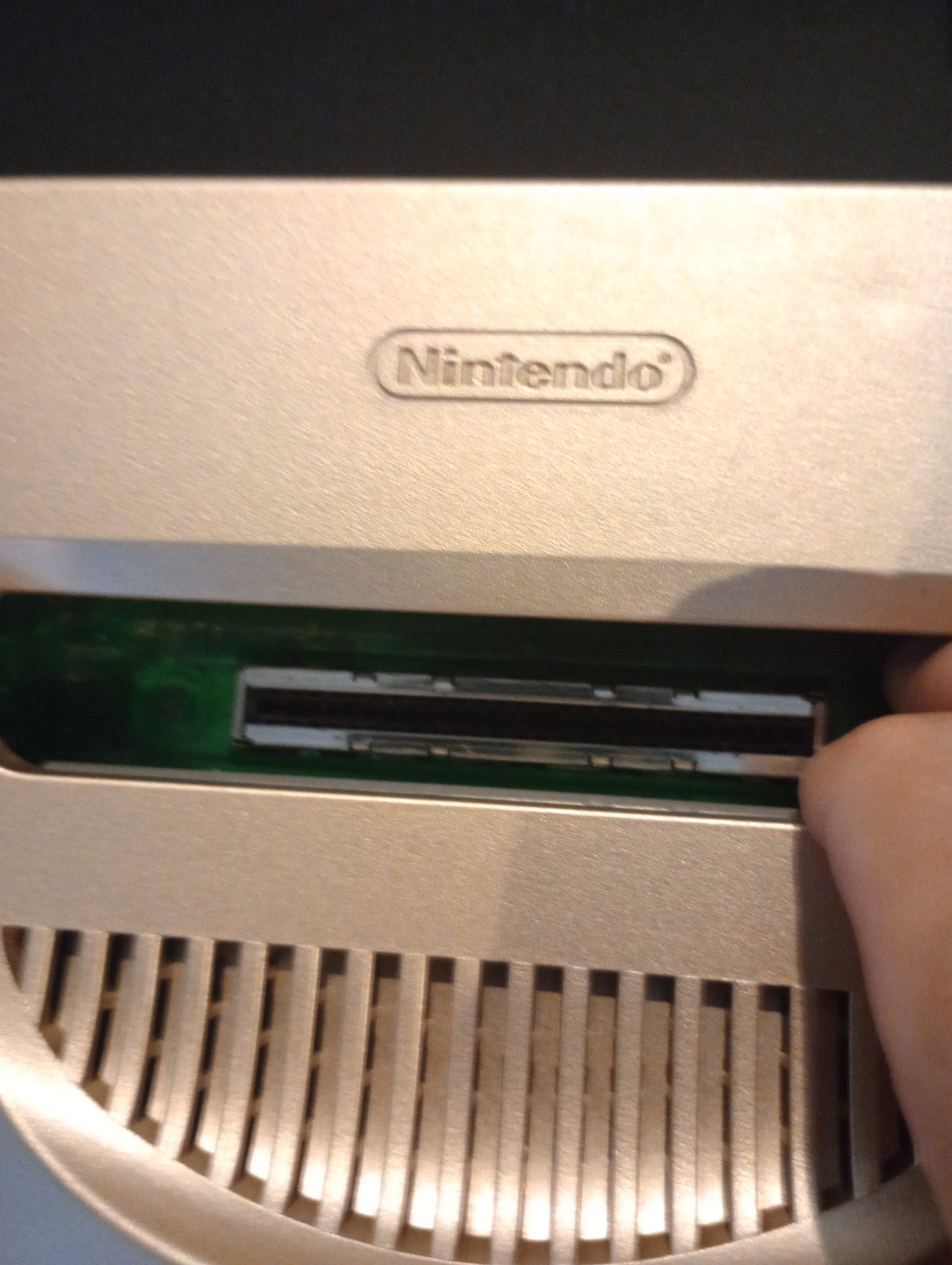 Gold Nintendo 64 "Toys R Us Exclusive" USA model w/ 2 Official Gold N64 Controllers & Dr. Mario game